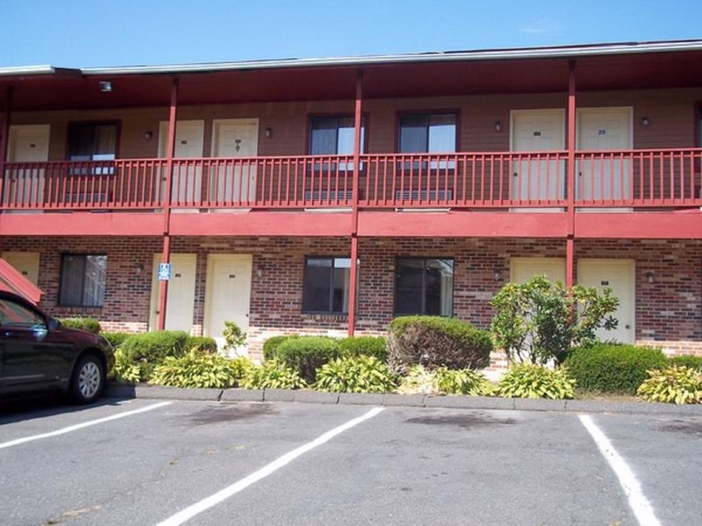 Naugatuck Motor Lodge Eksteriør billede